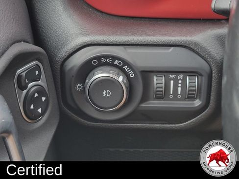Used 2021 Jeep Wrangler Unlimited Rubicon AWD/4WD image 27