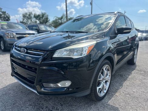 Used 2014 Ford Escape Titanium image 3