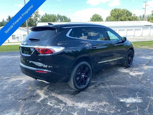 Used 2024 Buick Enclave Essence w/ Sport Touring Edition FWD image 6