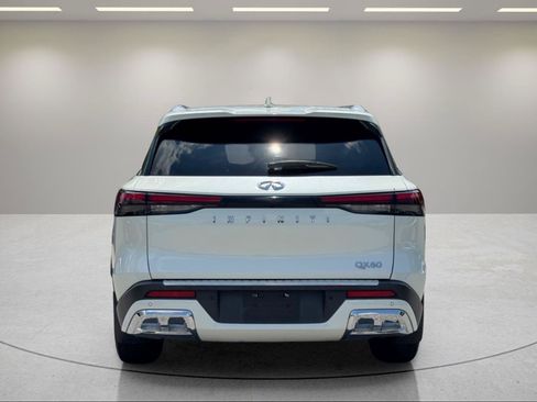 Used 2022 INFINITI QX60 Sensory w/ Cargo Package FWD image 4