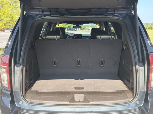 Used 2021 Chevrolet Tahoe LT w/ LT Signature Package AWD/4WD image 23