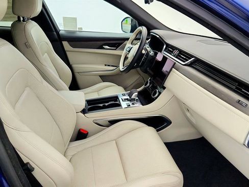 Used 2021 Jaguar F-PACE S image 23