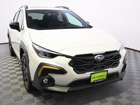 Used 2024 Subaru Crosstrek 2.5i Sport AWD/4WD image 9
