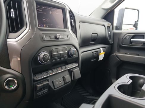 New 2026 Chevrolet Silverado 2500 Custom w/ Custom Value Package AWD/4WD image 59