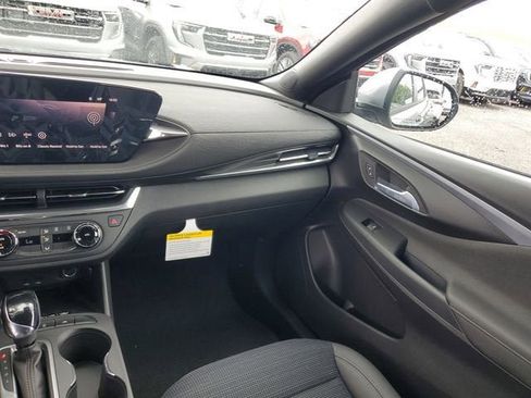 New 2026 Buick Envista Preferred w/ Convenience II Package image 14