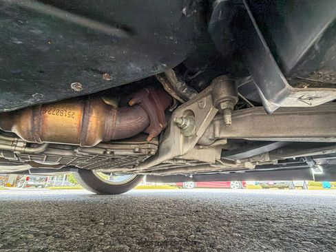 Used 2002 Chevrolet Corvette Coupe w/ Preferred Equipment Group2 image 64