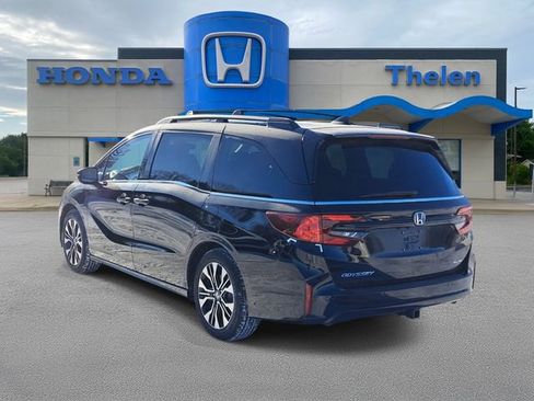 New 2026 Honda Odyssey Elite image 3