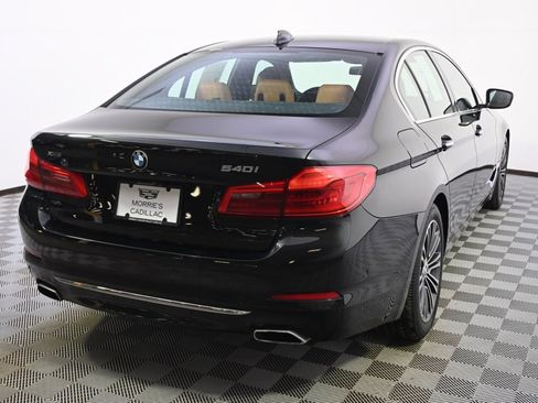 Used 2017 BMW 540i xDrive image 6