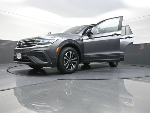 Used 2023 Volkswagen Tiguan S FWD image 33