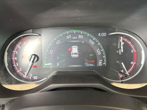 Used 2025 Toyota RAV4 XLE AWD/4WD image 23