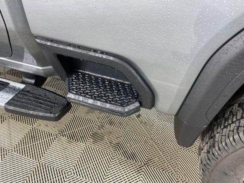 New 2026 GMC Sierra 2500 SLT w/ SLT Premium Package image 19