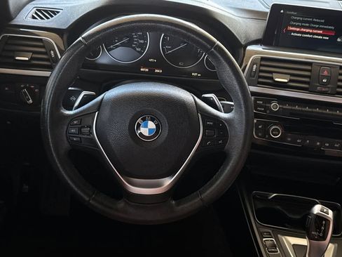 Used 2018 BMW 330e RWD image 14
