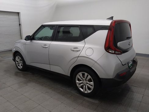 Used 2021 Kia Soul LX FWD image 3