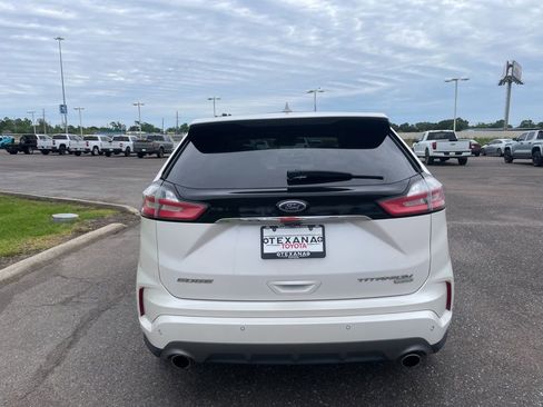 Used 2019 Ford Edge Titanium w/ Equipment Group 301A image 11