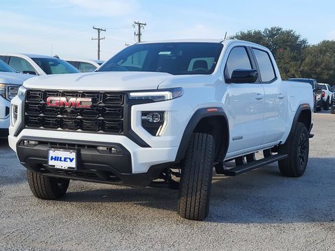 New 2026 GMC Canyon Elevation w/ Convenience Package RWD image 2