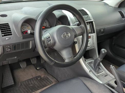 Used 2009 Scion tC FWD image 9