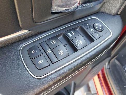 Used 2022 RAM 1500 Classic Warlock w/ Electronics Group image 9