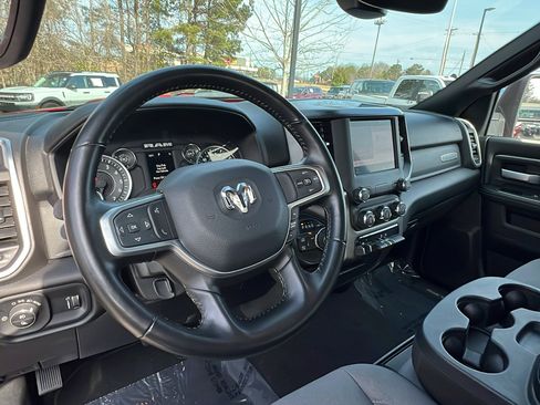 Used 2024 RAM 2500 Big Horn w/ Bed Utility Group image 25