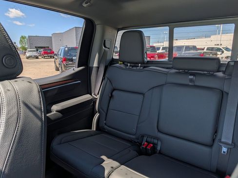 New 2026 GMC Sierra 1500 Denali w/ Technology Package AWD/4WD image 12