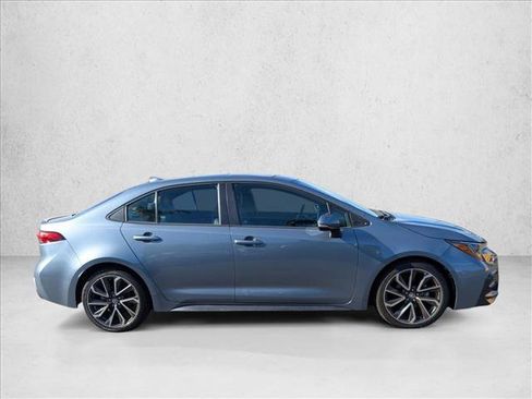 Used 2020 Toyota Corolla XSE image 4