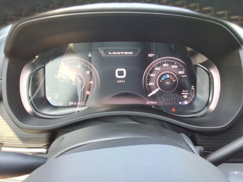 Used 2023 RAM 2500 Limited AWD/4WD image 34