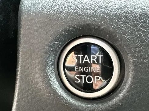 Used 2023 Nissan Frontier SV w/ Midnight Edition Package AWD/4WD image 42