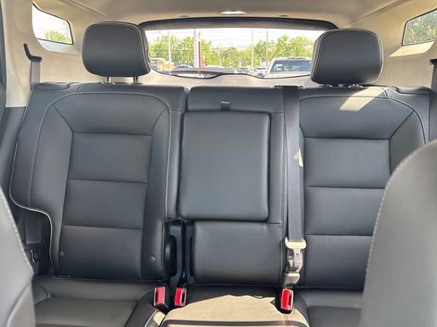 Used 2020 GMC Terrain Denali w/ Denali Premium Package AWD/4WD image 32