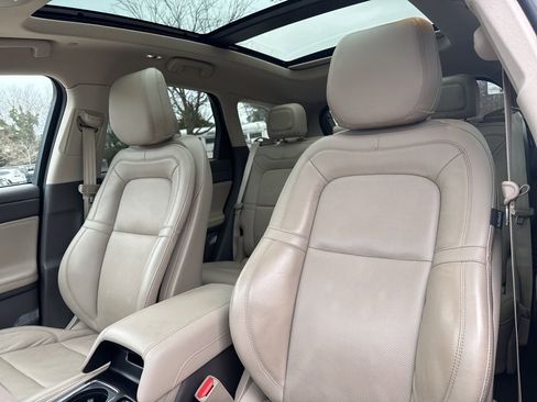 Used 2024 Lincoln Corsair Grand Touring w/ Equipment Group 302A image 13