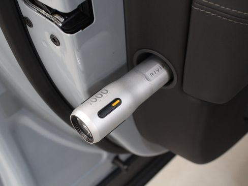 Used 2022 Rivian R1T Adventure AWD/4WD image 84