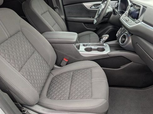 Used 2021 Chevrolet Blazer LT image 25