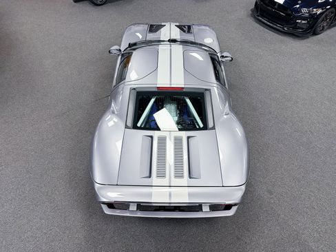 Used 2006 Ford GT image 8