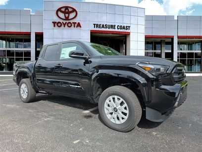 New 2025 Toyota Tacoma SR5