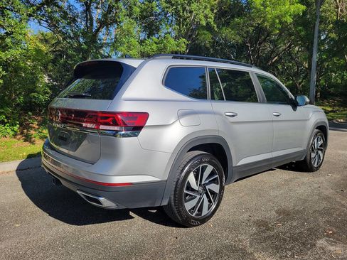 Used 2026 Volkswagen Atlas SE FWD image 7