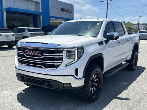 Used 2022 GMC Sierra 1500 SLT AWD/4WD image 7