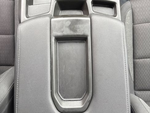 Used 2023 GMC Sierra 1500 Elevation image 15