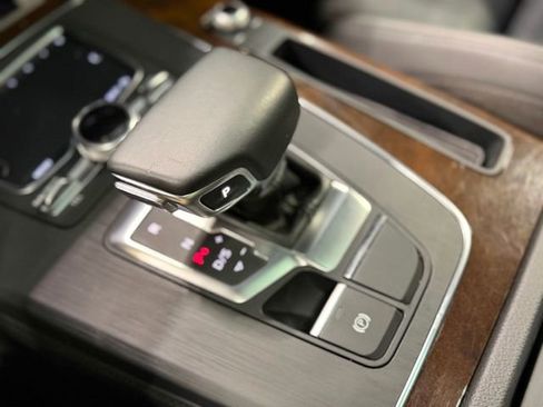Used 2019 Audi Q5 2.0T Premium Plus image 34