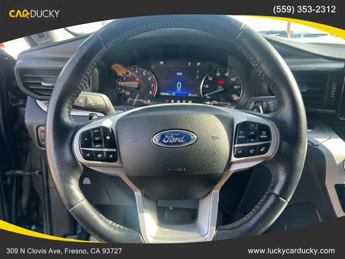 Used 2020 Ford Explorer XLT image 13