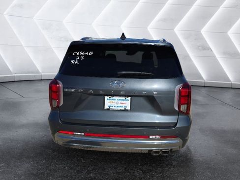 Used 2023 Hyundai Palisade Calligraphy image 6