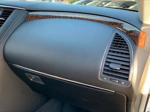 Used 2017 Nissan Armada Platinum w/ Captain Seat Package image 18