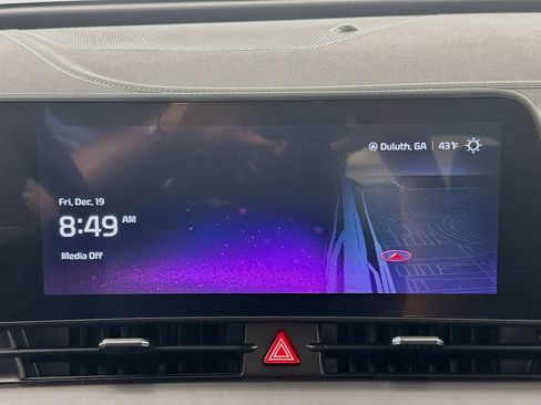 Used 2023 Kia Sportage EX image 19