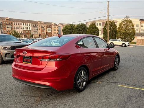 Used 2017 Hyundai Elantra SE FWD image 12