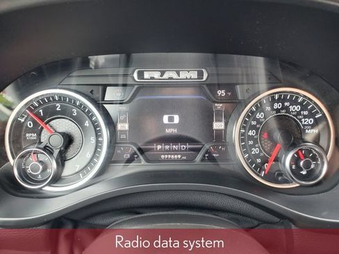 Used 2021 RAM 1500 Laramie AWD/4WD image 18