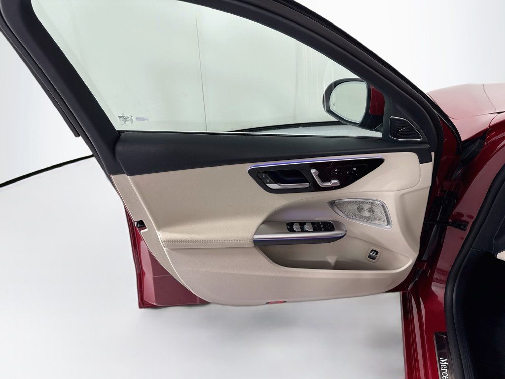Certified 2025 Mercedes-Benz C 300 Sedan image 24