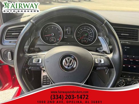 Used 2019 Volkswagen Golf Alltrack SEL image 14