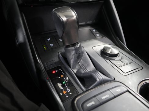 Used 2022 Lexus IS 300 w/ Premium Package RWD image 25