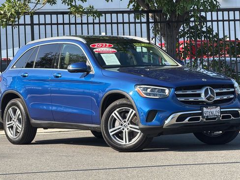 Certified 2022 Mercedes-Benz GLC 300 4MATIC image 2