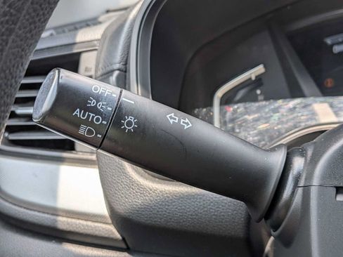 Used 2020 Honda CR-V LX image 24