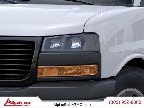 New 2026 GMC Savana 3500 RWD image 10