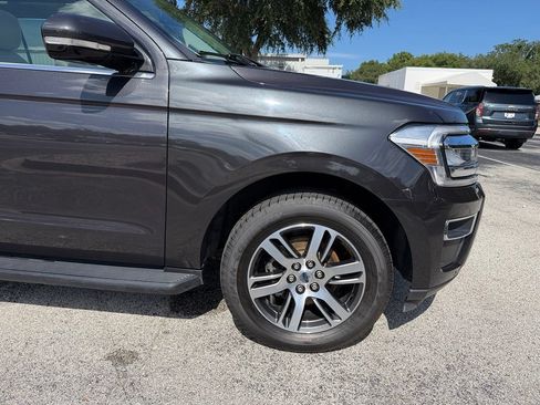 Used 2024 Ford Expedition Max Limited AWD/4WD image 13