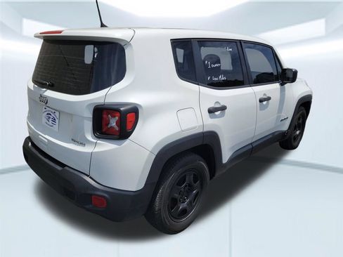 Used 2020 Jeep Renegade Sport FWD image 2